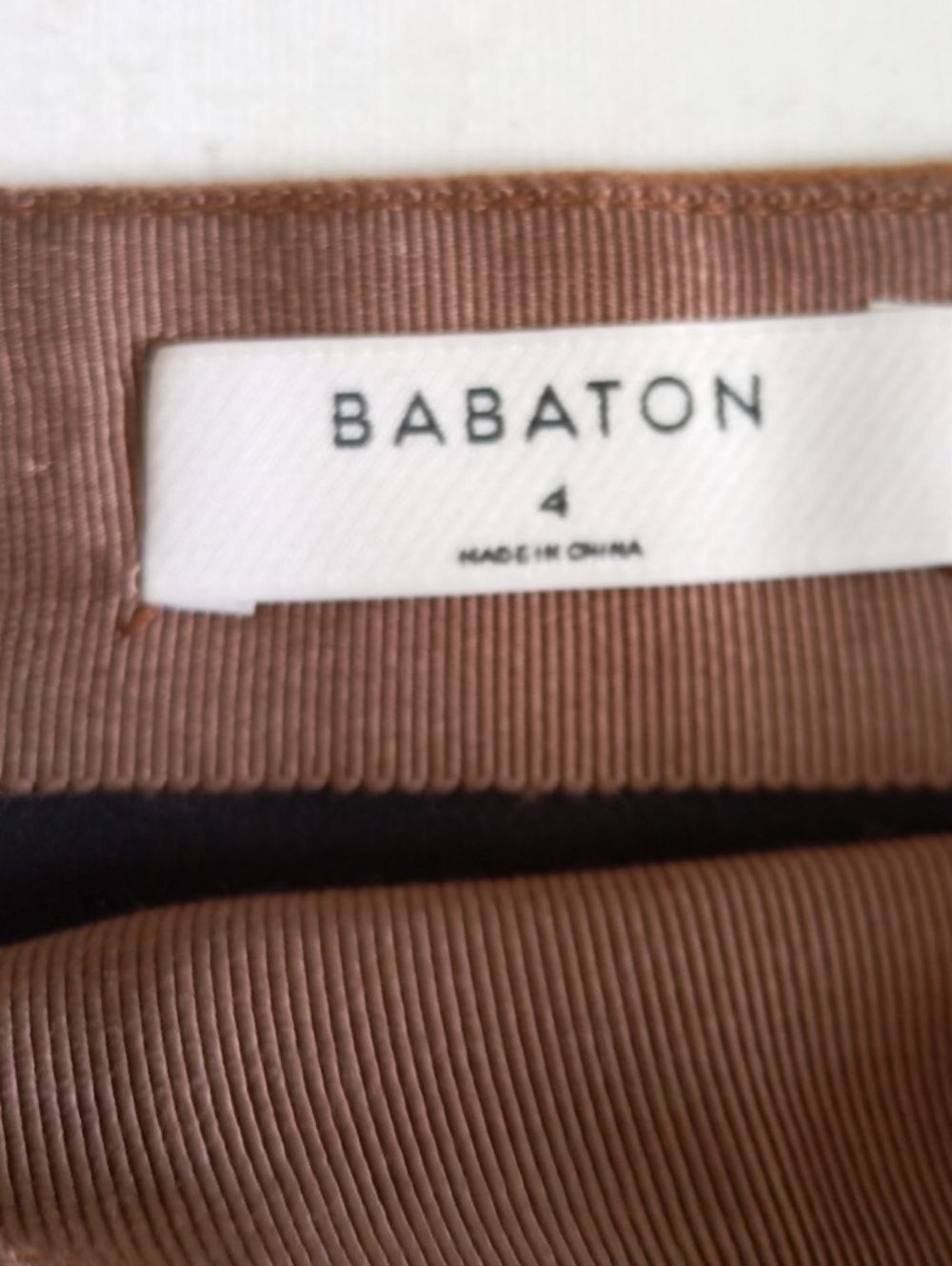 Aritzia Babaton soft faux suede A-line skirt in warm chestnut brown - Picture 6 of 6